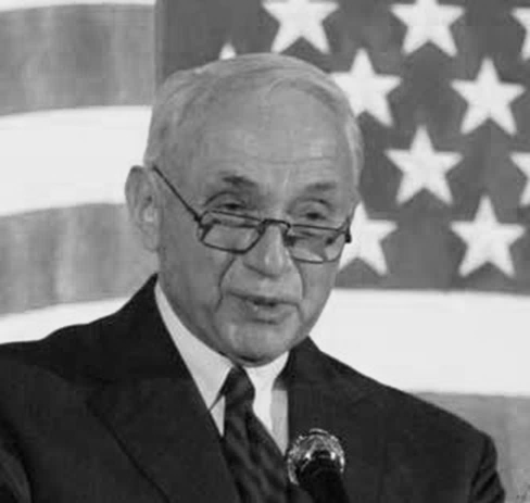 Les Wexner headshot